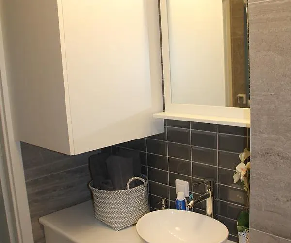 Justyna * סטגנה